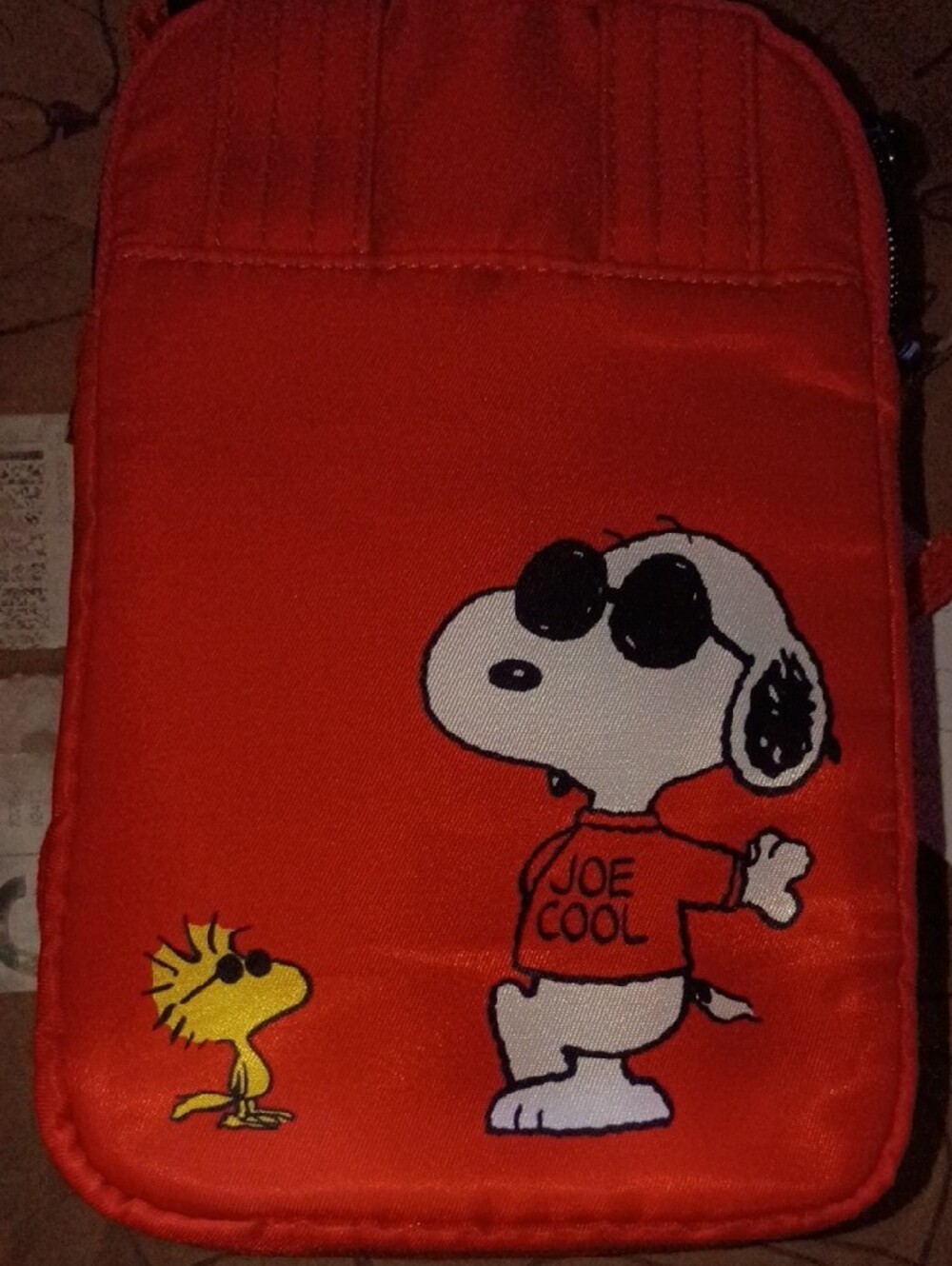 lug Snoopy Red Crossbody with Woodstock Charm - Picture 4 of 4